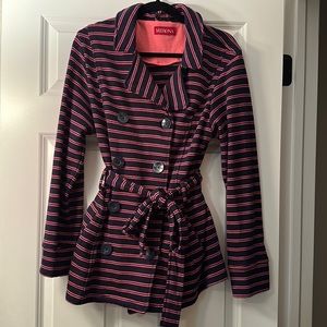 EUC light stretchy sweatshirt material.  Worn only 2-3 times.